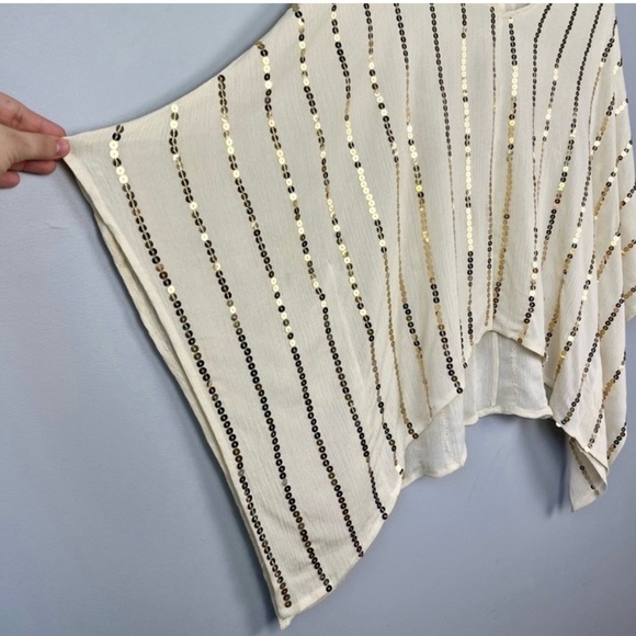 By Together Boutique Poncho with Gold Sequins Stripes Butterfly Blouse Tunic - Picture 3 of 7